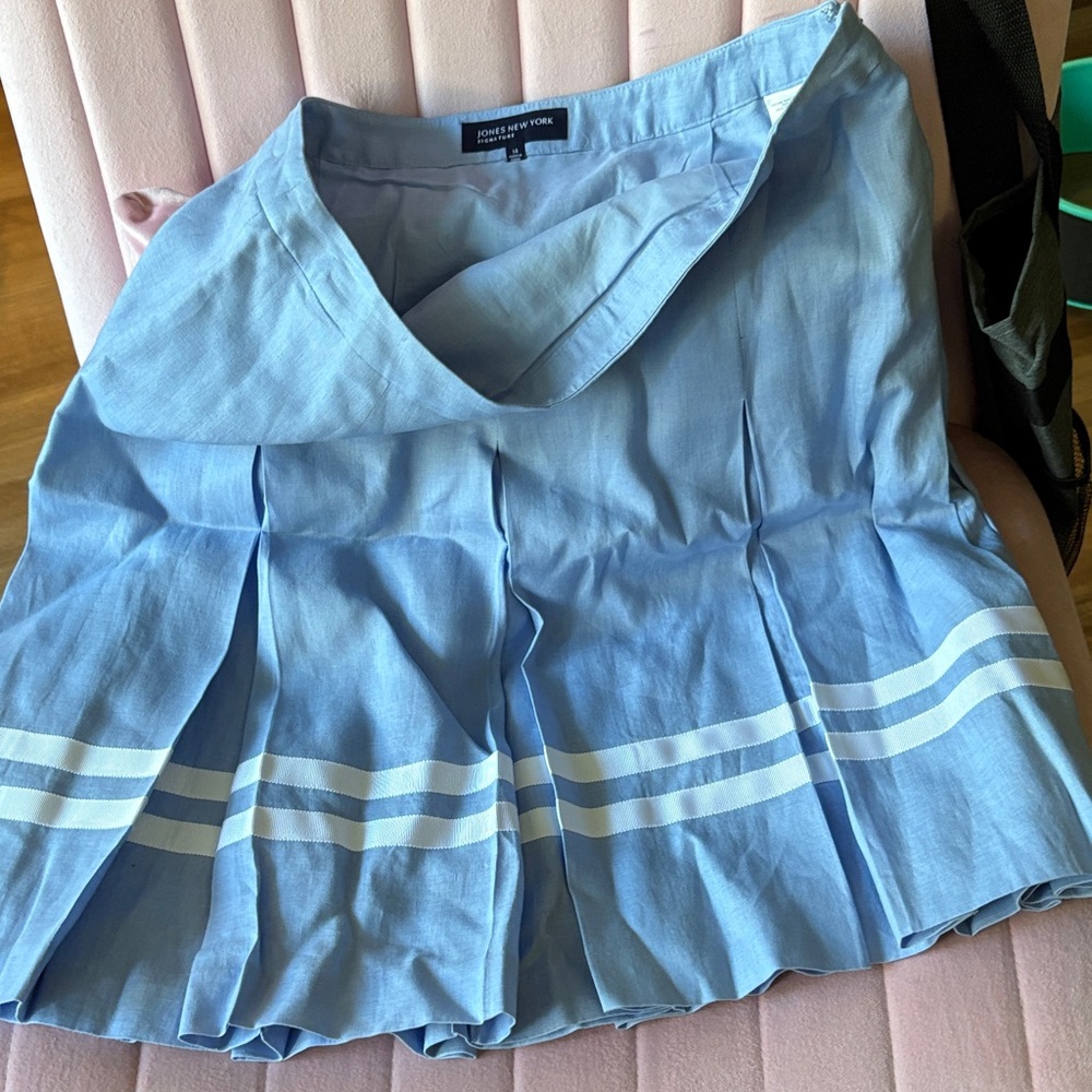 Jones New York Signature Sky Blue Garment